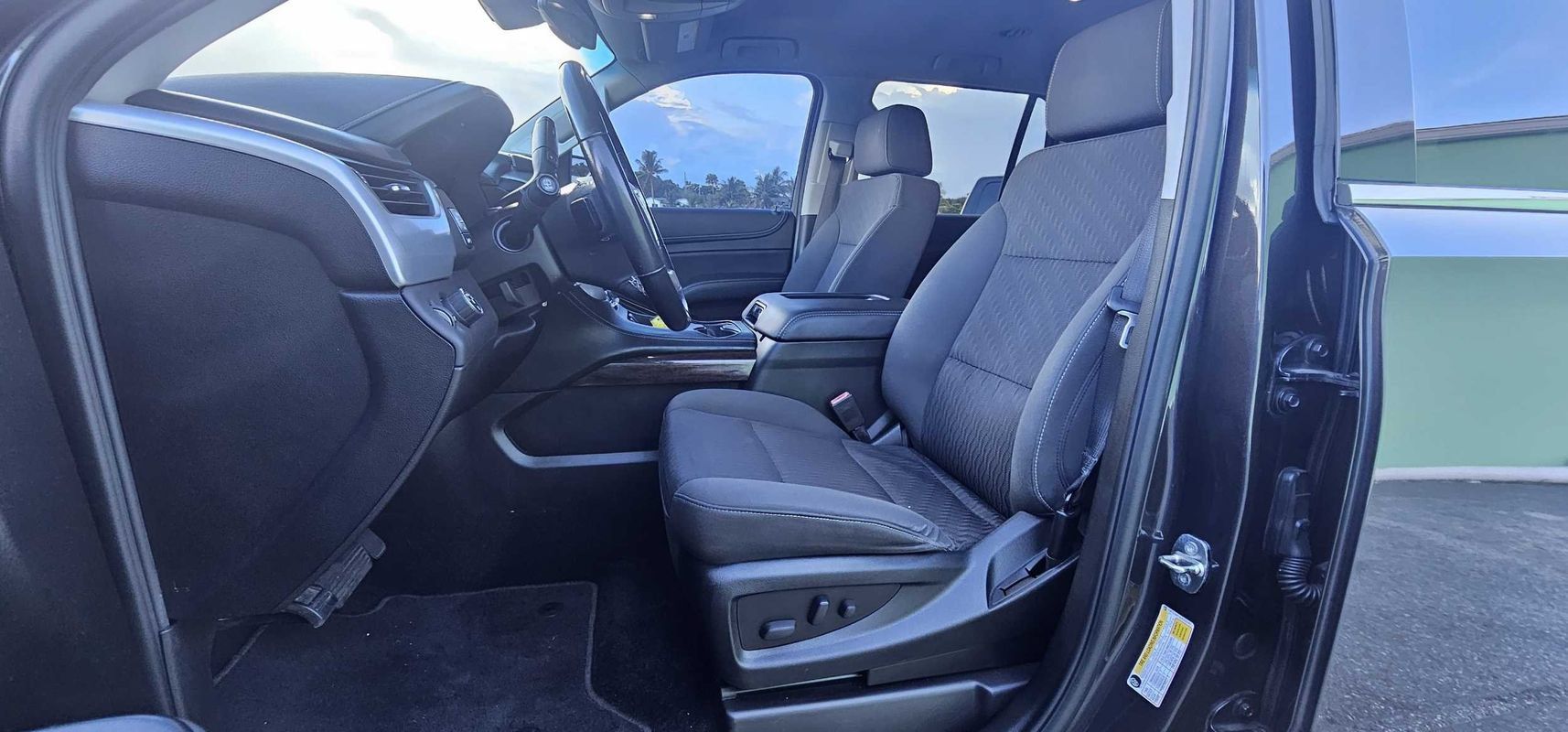 Used 2018 GMC Yukon SLE w/ Convenience Package RWD image 15
