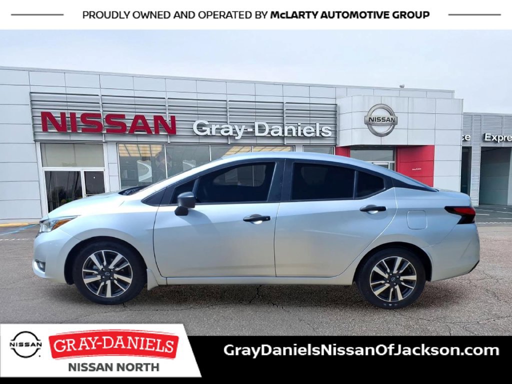 Used 2025 Nissan Versa S w/ S Plus Package FWD image 6