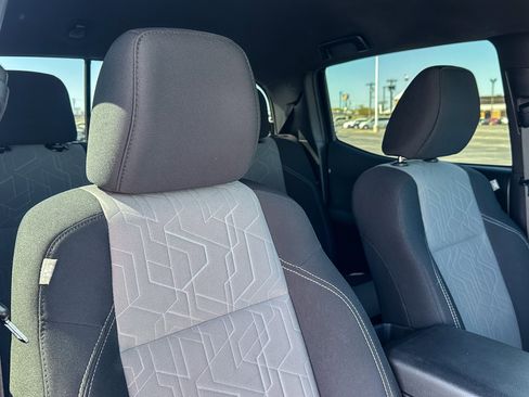 Used 2020 Toyota Tacoma TRD Off-Road w/ Technology Package image 25