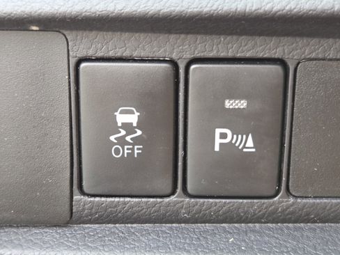 Used 2019 Toyota Sienna SE w/ SE Preferred Package AWD/4WD image 12