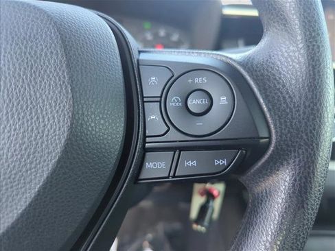 Certified 2025 Toyota Corolla LE image 12