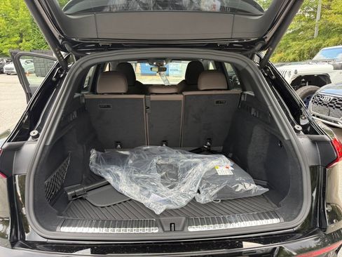 New 2025 Audi Q5 Premium Plus image 14