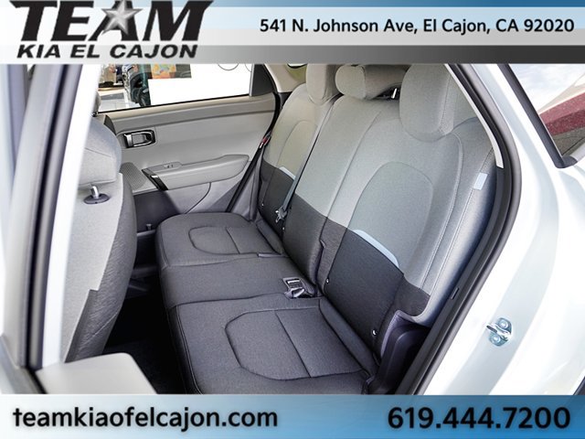 New 2027 Kia Seltos LX AWD/4WD image 21