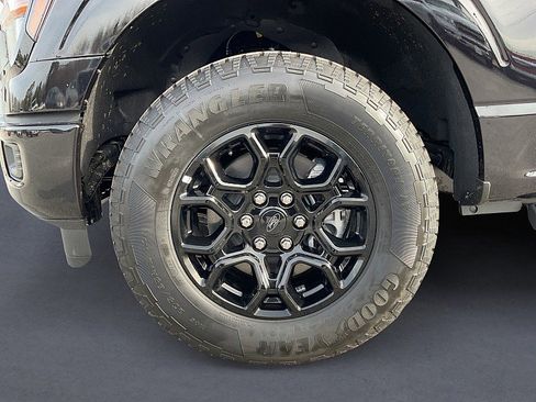 New 2025 Ford F150 XLT w/ Equipment Group 301A Standard image 9