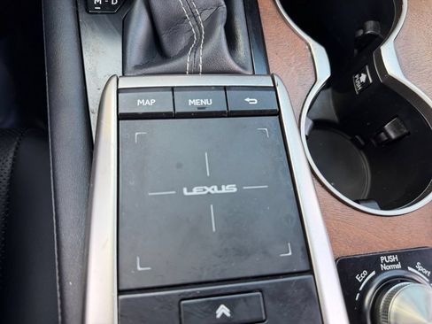 Used 2022 Lexus RX 350L Premium w/ Premium Package AWD/4WD image 31