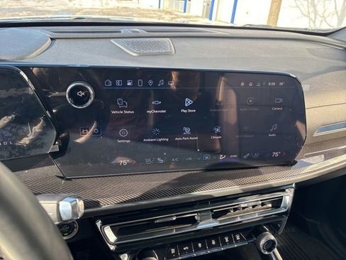 Certified 2025 Chevrolet Traverse High Country image 17