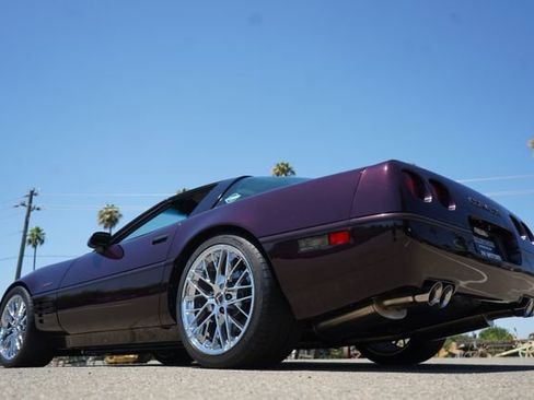Used 1992 Chevrolet Corvette ZR-1 RWD image 47
