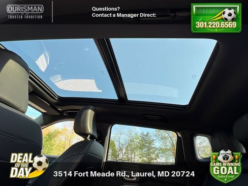 Used 2025 Jeep Compass Latitude w/ Sun & Sound Group AWD/4WD image 18
