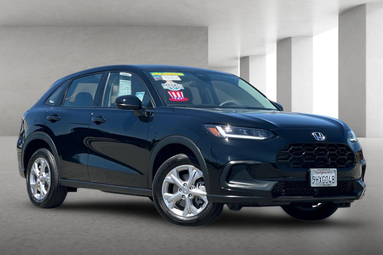 Used 2024 Honda HR-V LX image 1