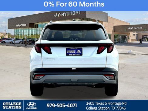 New 2026 Hyundai Tucson SEL FWD image 8