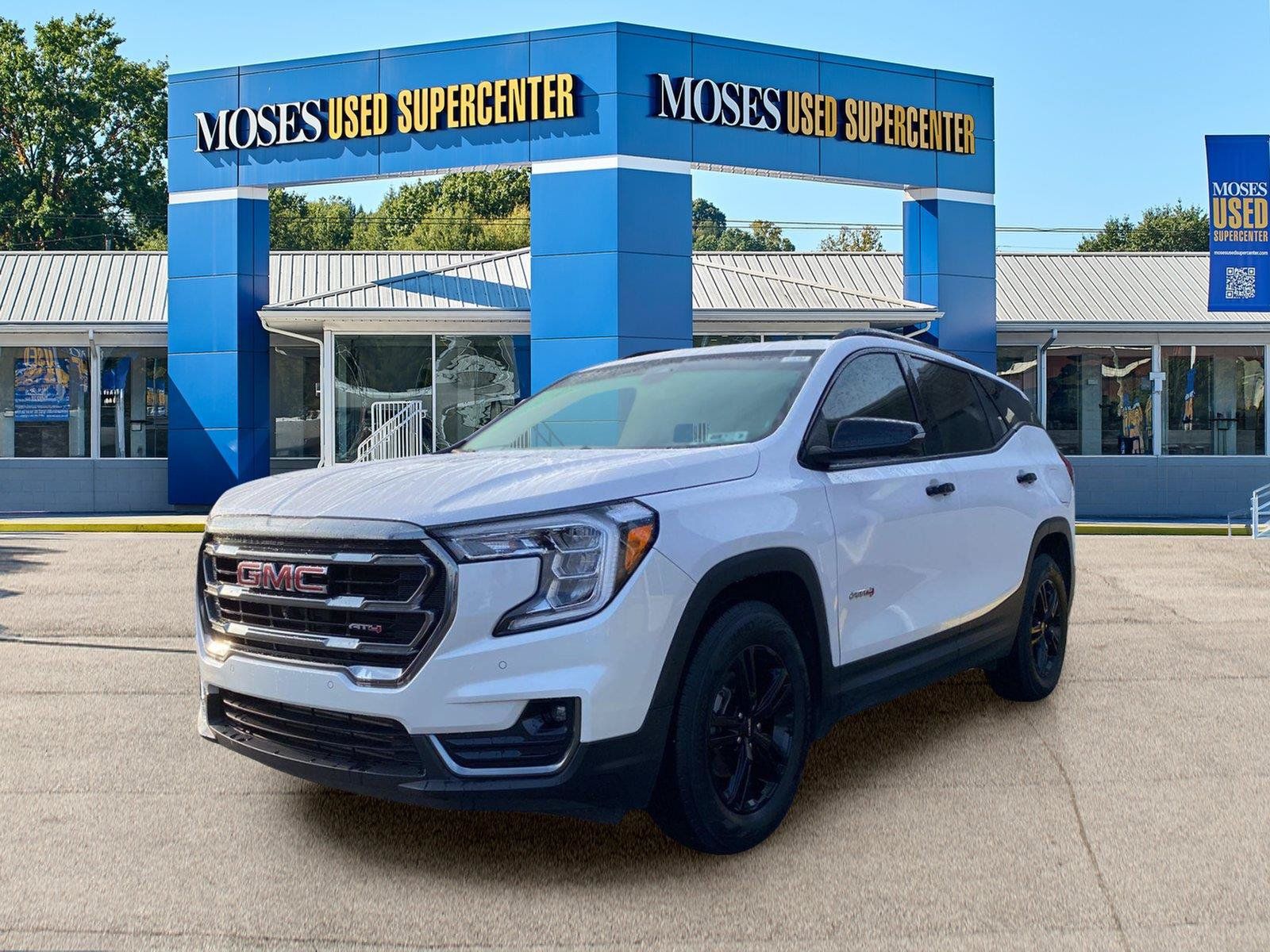 Certified 2024 GMC Terrain AT4 w/ Infotainment Package II AWD/4WD image 1