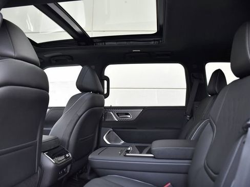 New 2026 INFINITI QX80 Autograph w/ Premium Cargo Package image 28