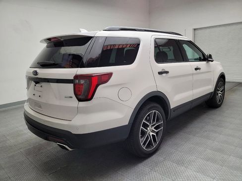 Used 2017 Ford Explorer Sport w/ Equipment Group 401A AWD/4WD image 9