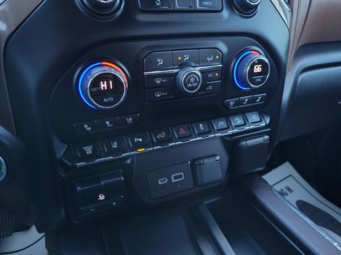 Certified 2023 Chevrolet Silverado 3500 High Country w/ Z71 Off-Road Package image 27