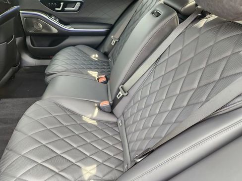 New 2026 Mercedes-Benz S 580 4MATIC Sedan image 12