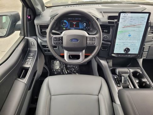 New 2025 Ford F150 Lightning Flash image 32