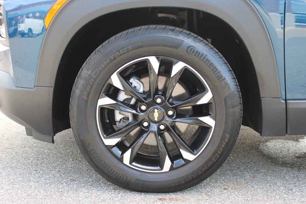 Used 2021 Chevrolet TrailBlazer LT w/ Convenience Package FWD image 23