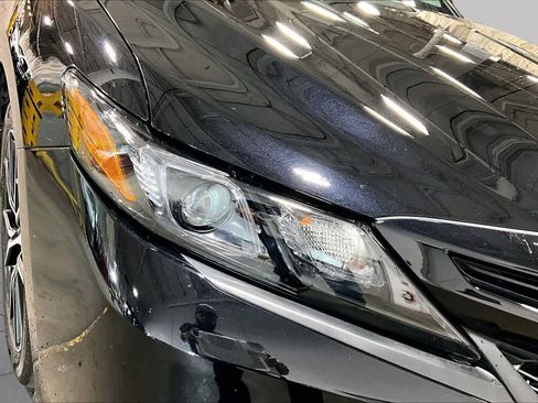 Used 2024 Toyota Camry SE w/ Cold Weather Package AWD/4WD image 28
