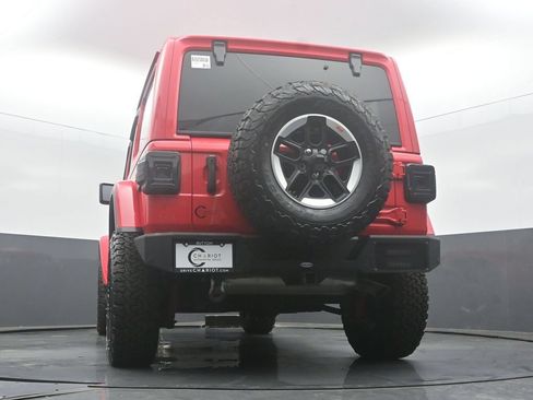 Used 2021 Jeep Wrangler Unlimited Rubicon w/ Cold Weather Group AWD/4WD image 53