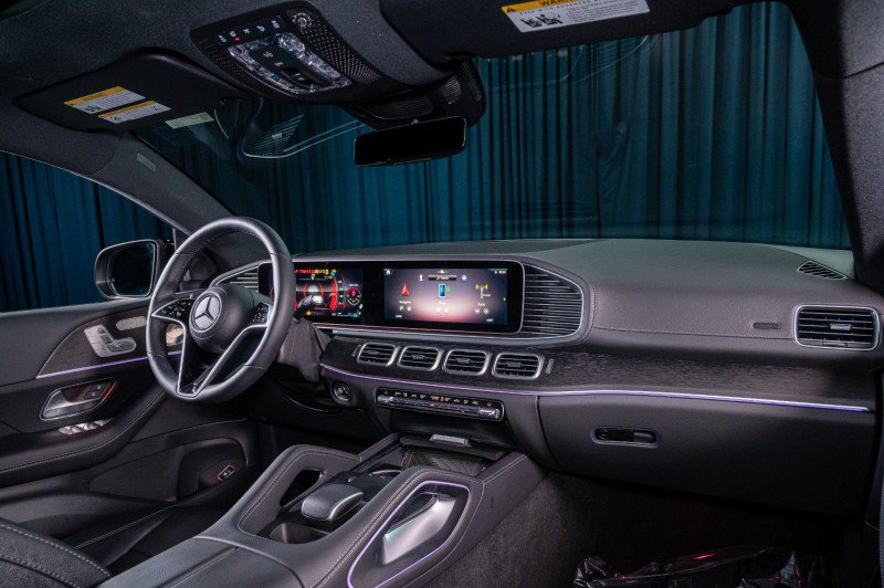 New 2026 Mercedes-Benz GLE 450 4MATIC Coupe image 4