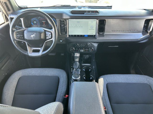 Used 2025 Ford Bronco Big Bend AWD/4WD image 16