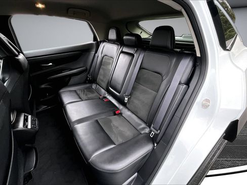 Used 2023 Nissan Ariya FWD image 21