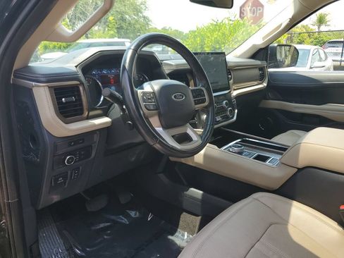 Used 2022 Ford Expedition Max Limited RWD image 23