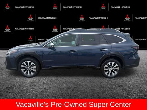 Used 2023 Subaru Outback Touring XT AWD/4WD image 2