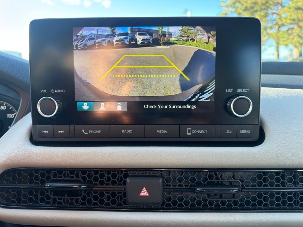Used 2024 Honda HR-V LX image 32
