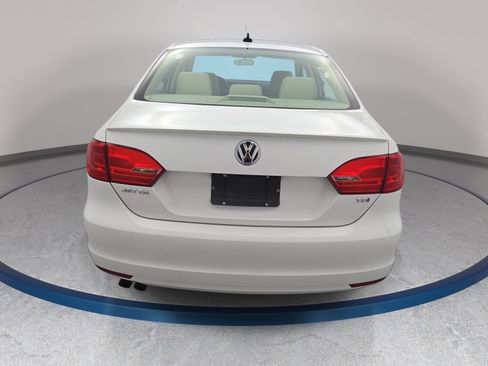 Used 2014 Volkswagen Jetta TDI FWD image 6