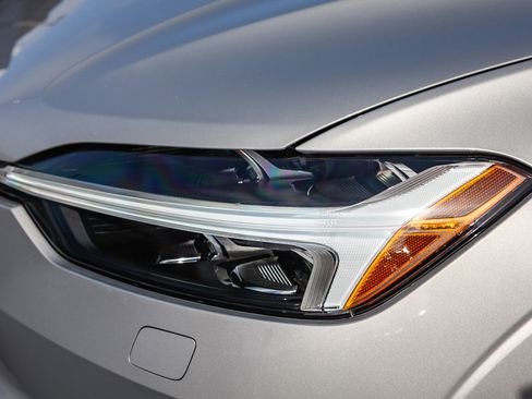 Used 2025 Volvo XC60 T8 Core w/ Protection Package Premier image 25