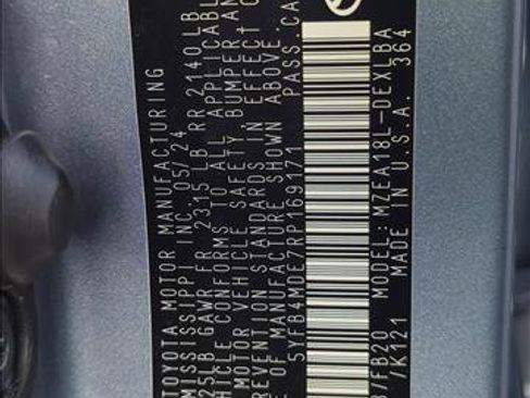 Used 2024 Toyota Corolla LE image 27