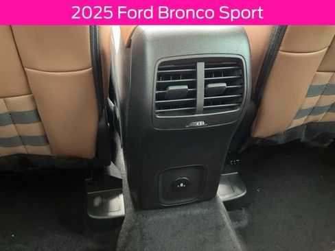 New 2025 Ford Bronco Sport Outer Banks AWD/4WD image 21