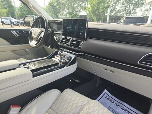 Certified 2022 Lincoln Navigator Black Label AWD/4WD image 29