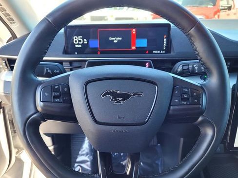 Used 2023 Ford Mustang Mach-E Select image 25