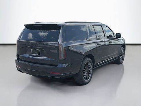 Certified 2025 Cadillac Escalade ESV Sport Platinum RWD image 10
