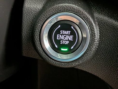 Used 2023 Chevrolet TrailBlazer RS w/ Convenience Package FWD image 23