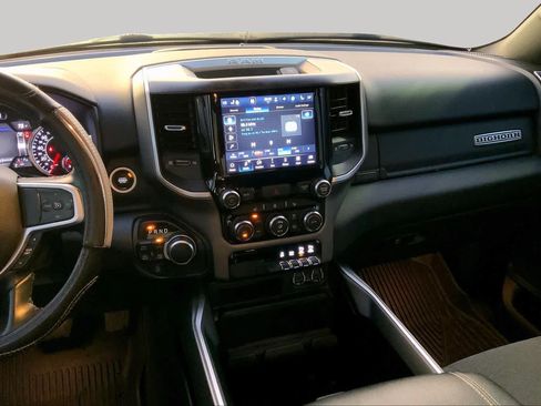 Used 2022 RAM 1500 Big Horn AWD/4WD image 7