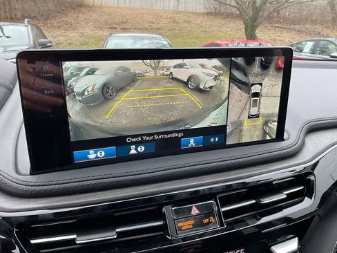 New 2026 Acura MDX w/ Advance Package AWD/4WD image 14