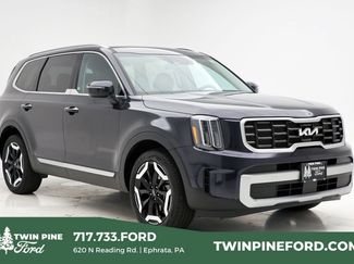 Used 2025 Kia Telluride S video 1