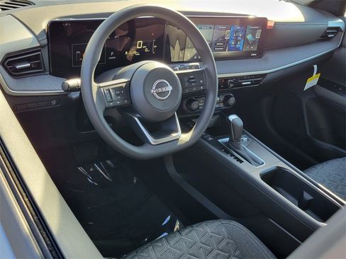 New 2026 Nissan Kicks SV w/ Cold Weather Package image 4