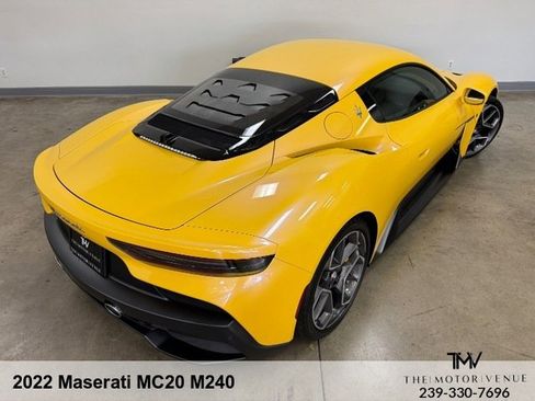 Used 2022 Maserati MC20 Coupe RWD image 11