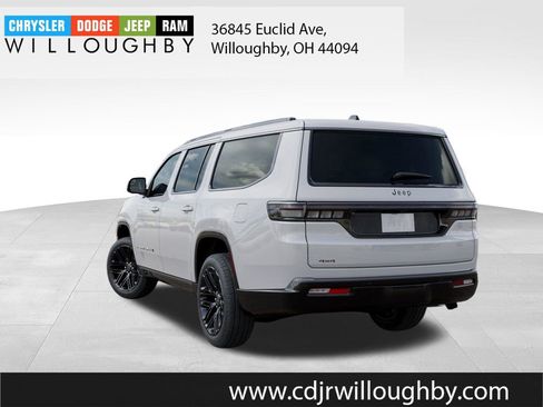 New 2026 Jeep Grand Wagoneer L Limited AWD/4WD image 3