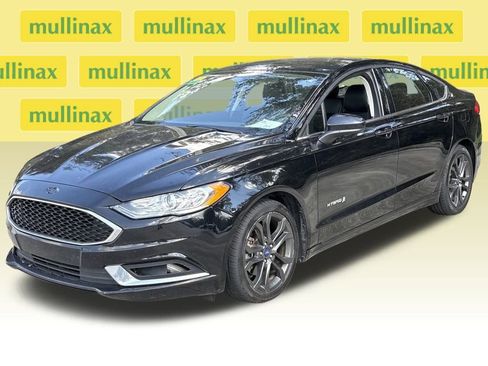 Used 2018 Ford Fusion SE w/ Equipment Group 601A image 13