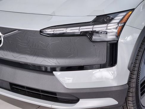 New 2026 Volvo EX30 Cross Country Ultra w/ Protection Package Premier image 12