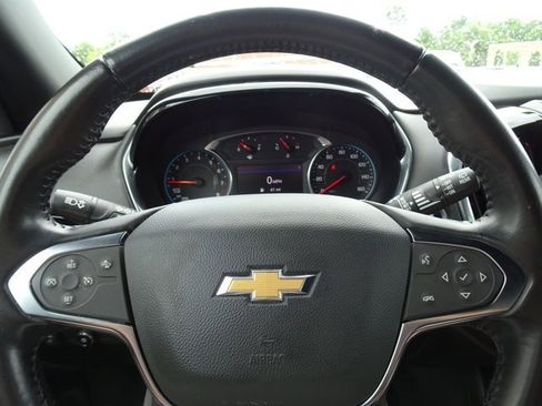 Certified 2022 Chevrolet Traverse LT image 19