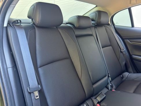 Used 2024 MAZDA MAZDA3 2.5 Turbo Sedan w/Premium Plus image 38