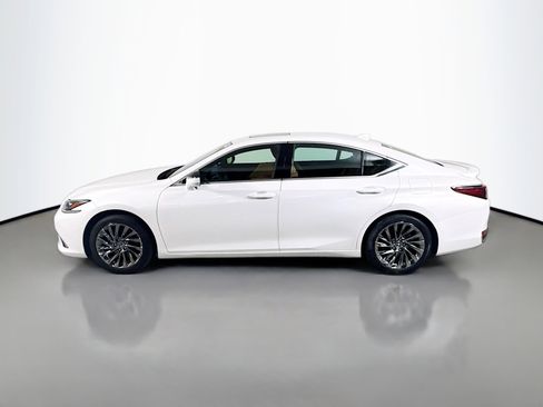 Used 2024 Lexus ES 300h Ultra Luxury image 6