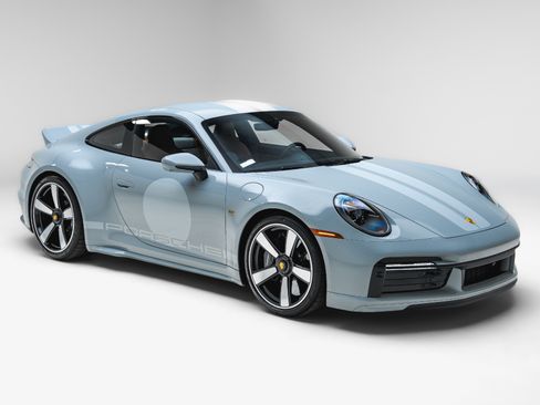 Used 2023 Porsche 911 Sport Classic RWD image 13