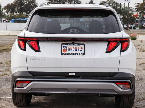 New 2026 Hyundai Tucson SEL FWD image 8
